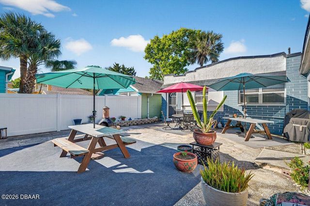 112 S Oleander Avenue, Daytona Beach, FL 32118