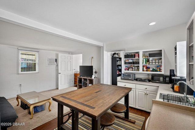 112 S Oleander Avenue, Daytona Beach, FL 32118