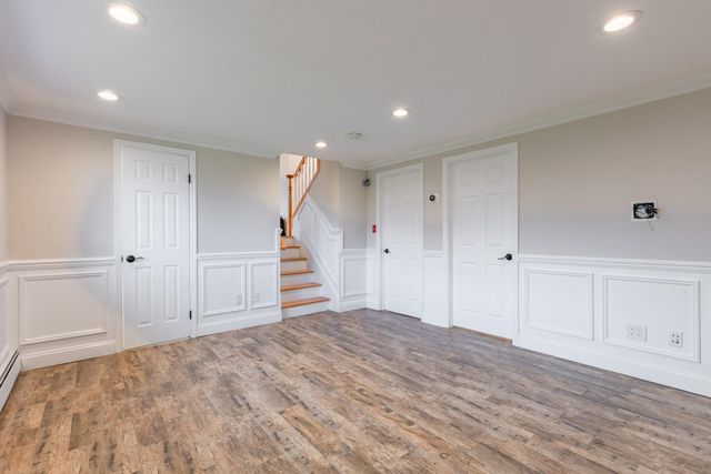 240 W 21st Street, Deer Park, NY 11729