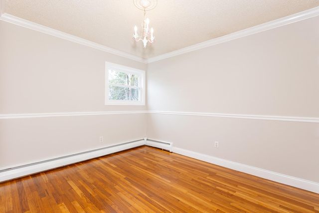 240 W 21st Street, Deer Park, NY 11729