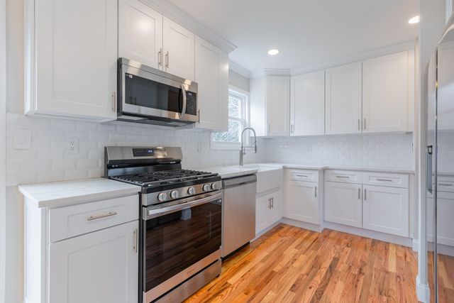 240 W 21st Street, Deer Park, NY 11729