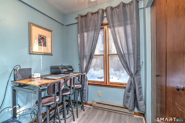 7 East Lake Road, Trumbull, CT 06611