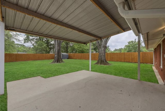3122 Faith Ln, Tyler, TX 75701