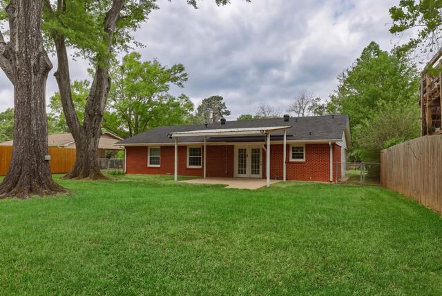 3122 Faith Ln, Tyler, TX 75701