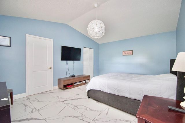 23301 Barlake Drive 23, Boca Raton, FL 33433
