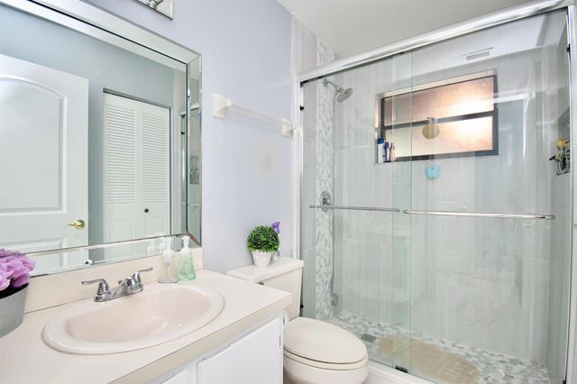 23301 Barlake Drive 23, Boca Raton, FL 33433