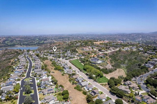 1821 Hawk View Drive, Encinitas, CA 92024