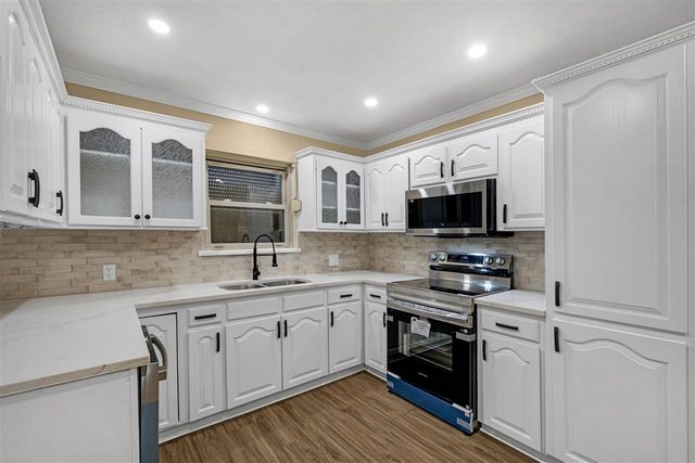 4205 NW Santa Fe Ave, Lawton, OK 73505
