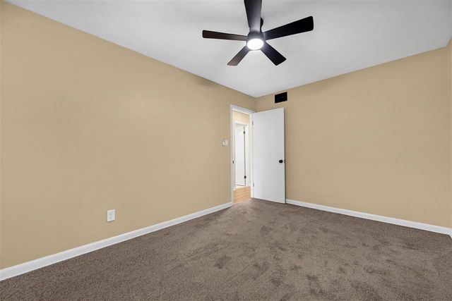 4205 NW Santa Fe Ave, Lawton, OK 73505