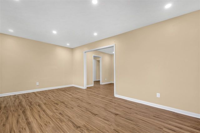 4205 NW Santa Fe Ave, Lawton, OK 73505
