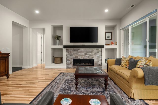 11306 143rd Drive NE, Lake Stevens, WA 98258