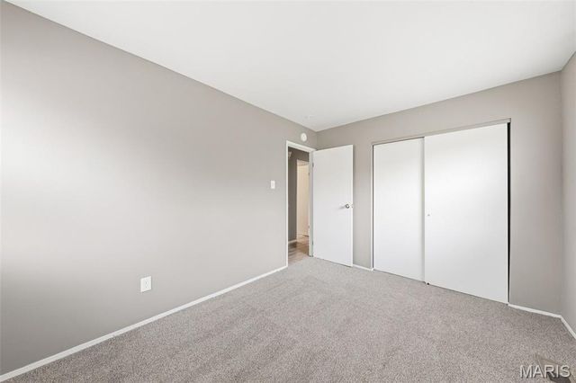 11901 Rosevalley Lane, St Louis, MO 63138