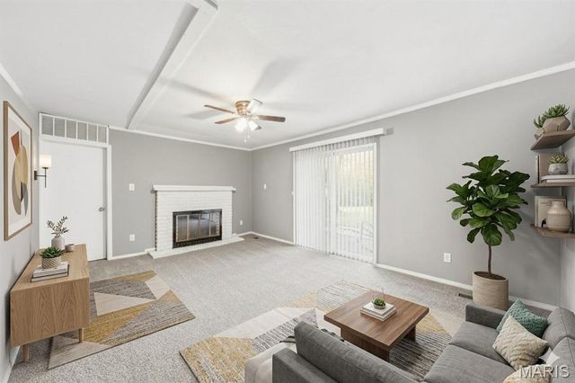 11901 Rosevalley Lane, St Louis, MO 63138