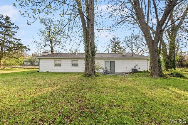 11901 Rosevalley Lane, St Louis, MO 63138