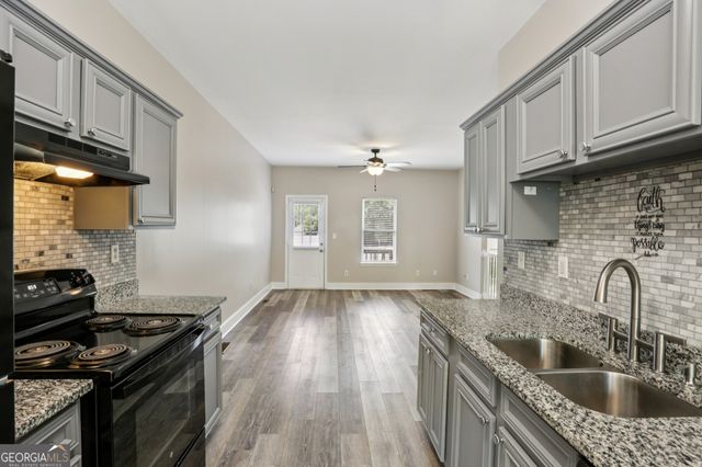 751 Prince Place, Atlanta, GA 30318
