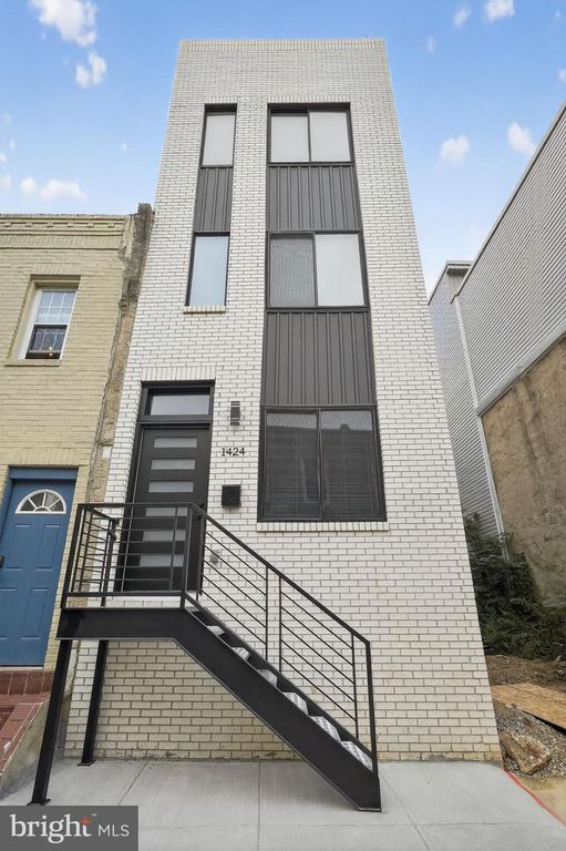 1424 S RINGGOLD ST, Philadelphia, PA 19146