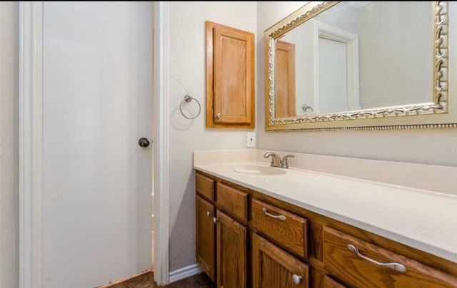 2313 Lakeshore Lane, Rowlett, TX 75088