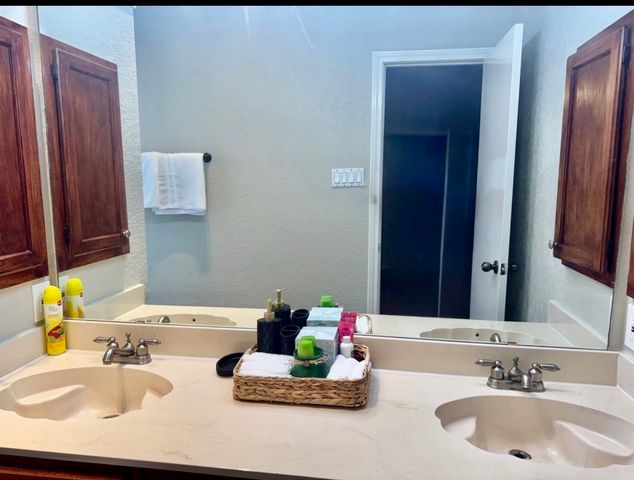 2313 Lakeshore Lane, Rowlett, TX 75088