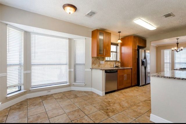 2313 Lakeshore Lane, Rowlett, TX 75088