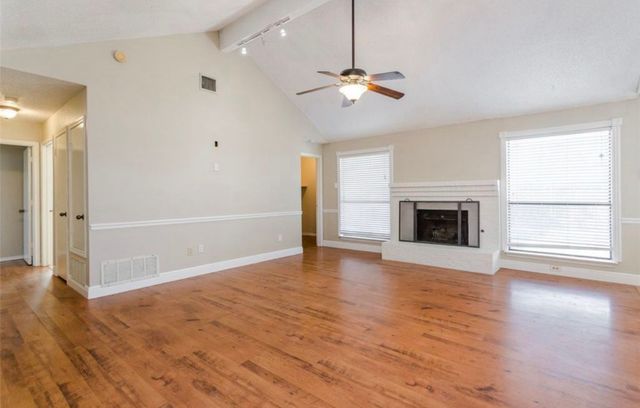 2313 Lakeshore Lane, Rowlett, TX 75088