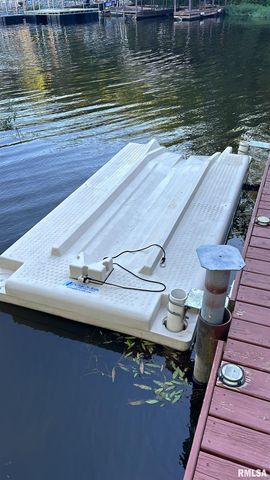 4 VICTORY Lane, Marion, IL 62959