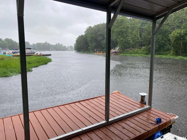 4 VICTORY Lane, Marion, IL 62959