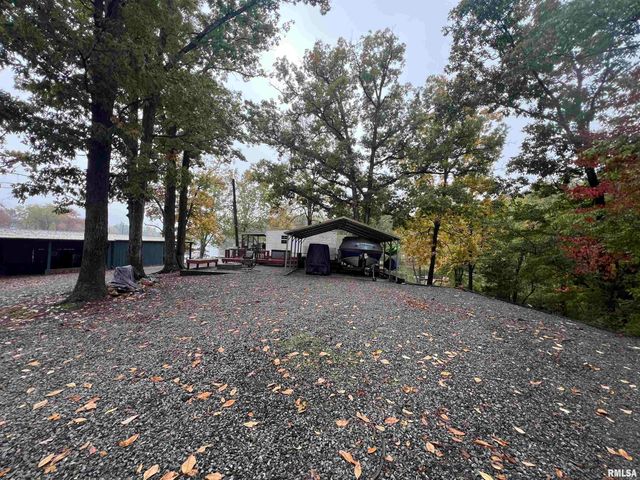 4 VICTORY Lane, Marion, IL 62959