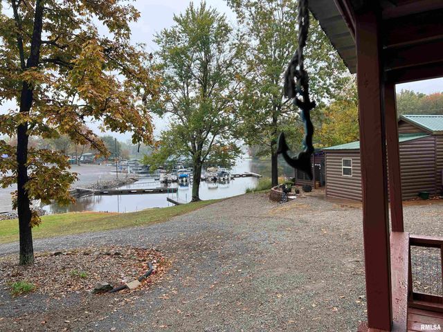 4 VICTORY Lane, Marion, IL 62959