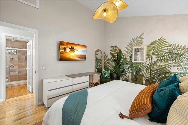 2302 BAY BOULEVARD, Indian Rocks Beach, FL 33785