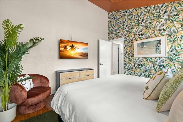 2302 BAY BOULEVARD, Indian Rocks Beach, FL 33785