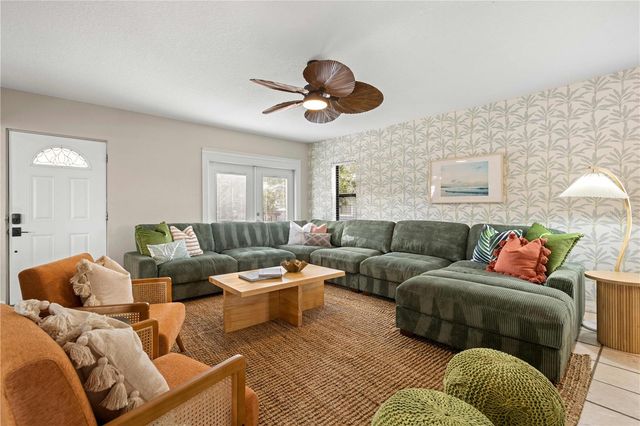 2302 BAY BOULEVARD, Indian Rocks Beach, FL 33785