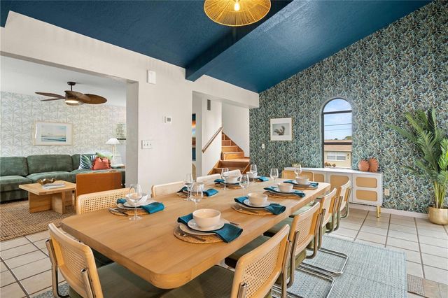 2302 BAY BOULEVARD, Indian Rocks Beach, FL 33785