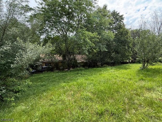 150 Karrville Rd, Mansfield Twp., NJ 07865