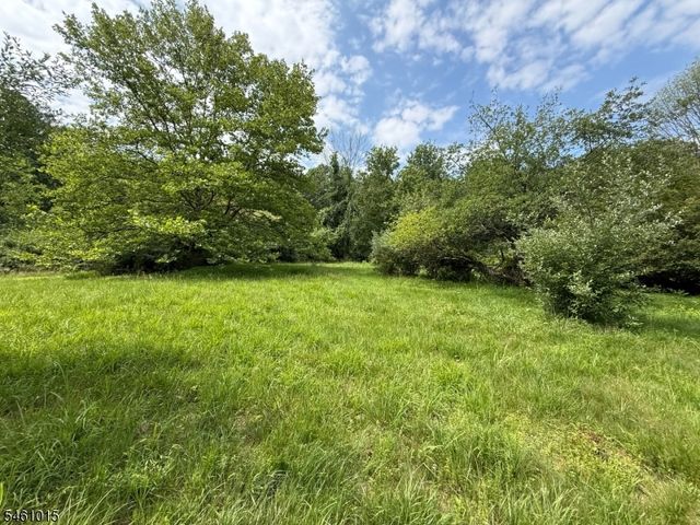 150 Karrville Rd, Mansfield Twp., NJ 07865