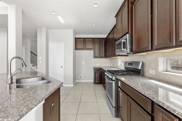 19727 Lakeside Pointe Court, Richmond, TX 77407