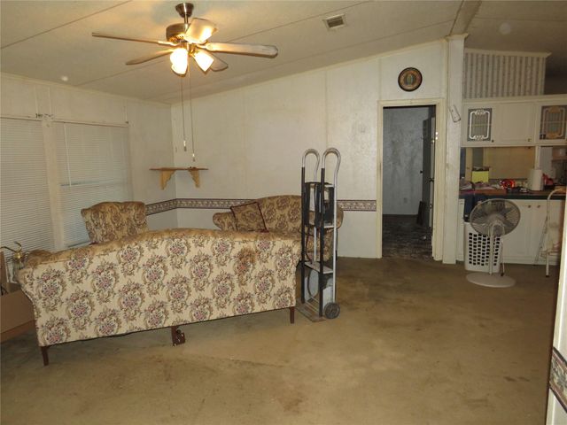 4825 Wendy Lane, Pearland, TX 77584
