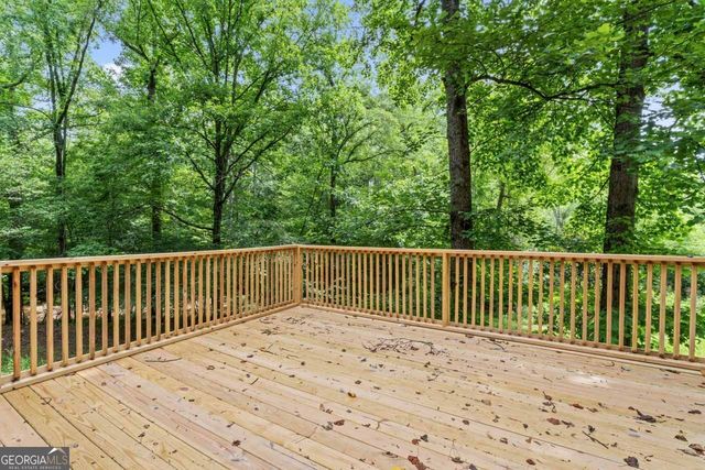 655 Sunset Drive, Locust Grove, GA 30248