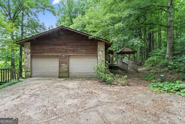 655 Sunset Drive, Locust Grove, GA 30248