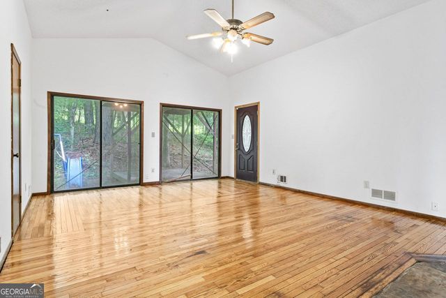 655 Sunset Drive, Locust Grove, GA 30248