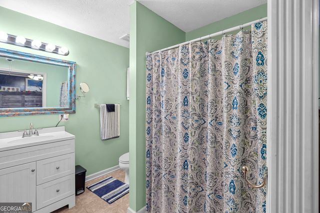 130 W Fork Drive, Newnan, GA 30263