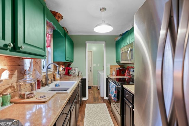 130 W Fork Drive, Newnan, GA 30263