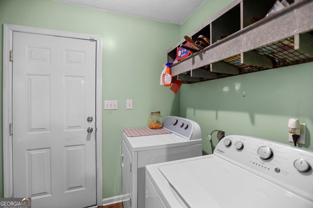 130 W Fork Drive, Newnan, GA 30263