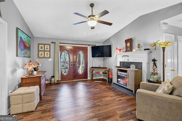 130 W Fork Drive, Newnan, GA 30263