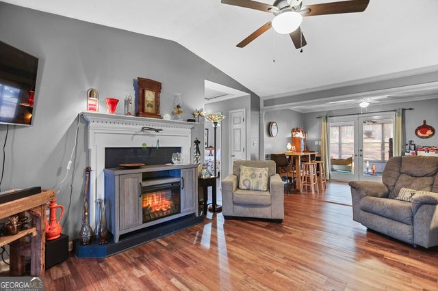 130 W Fork Drive, Newnan, GA 30263