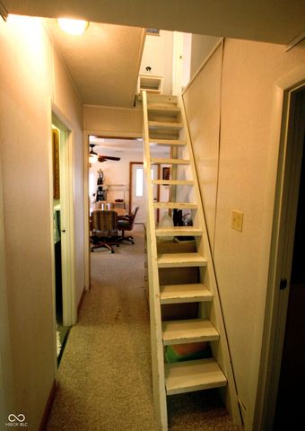 96 Ems T48a Lane, Syracuse, IN 46567