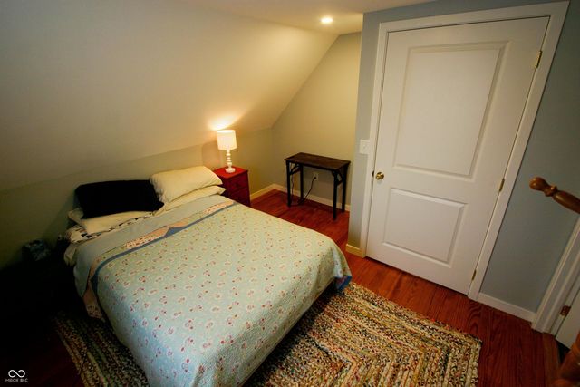 96 Ems T48a Lane, Syracuse, IN 46567