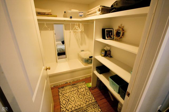 96 Ems T48a Lane, Syracuse, IN 46567