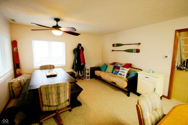 96 Ems T48a Lane, Syracuse, IN 46567