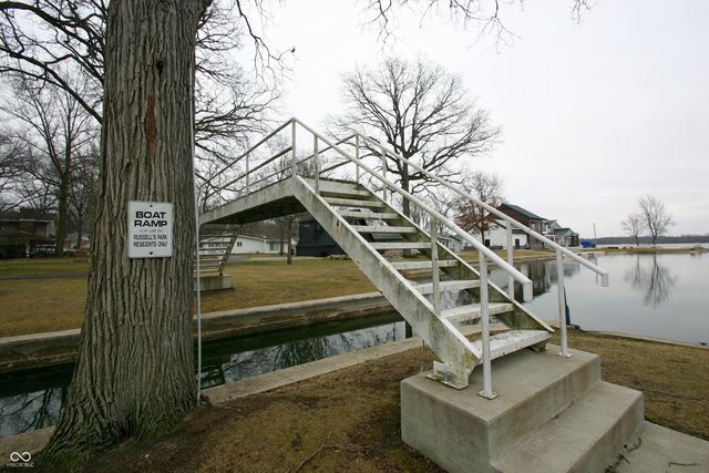 96 Ems T48a Lane, Syracuse, IN 46567