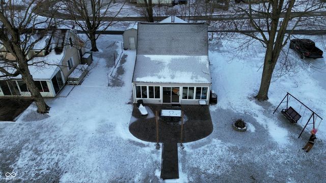 96 Ems T48a Lane, Syracuse, IN 46567